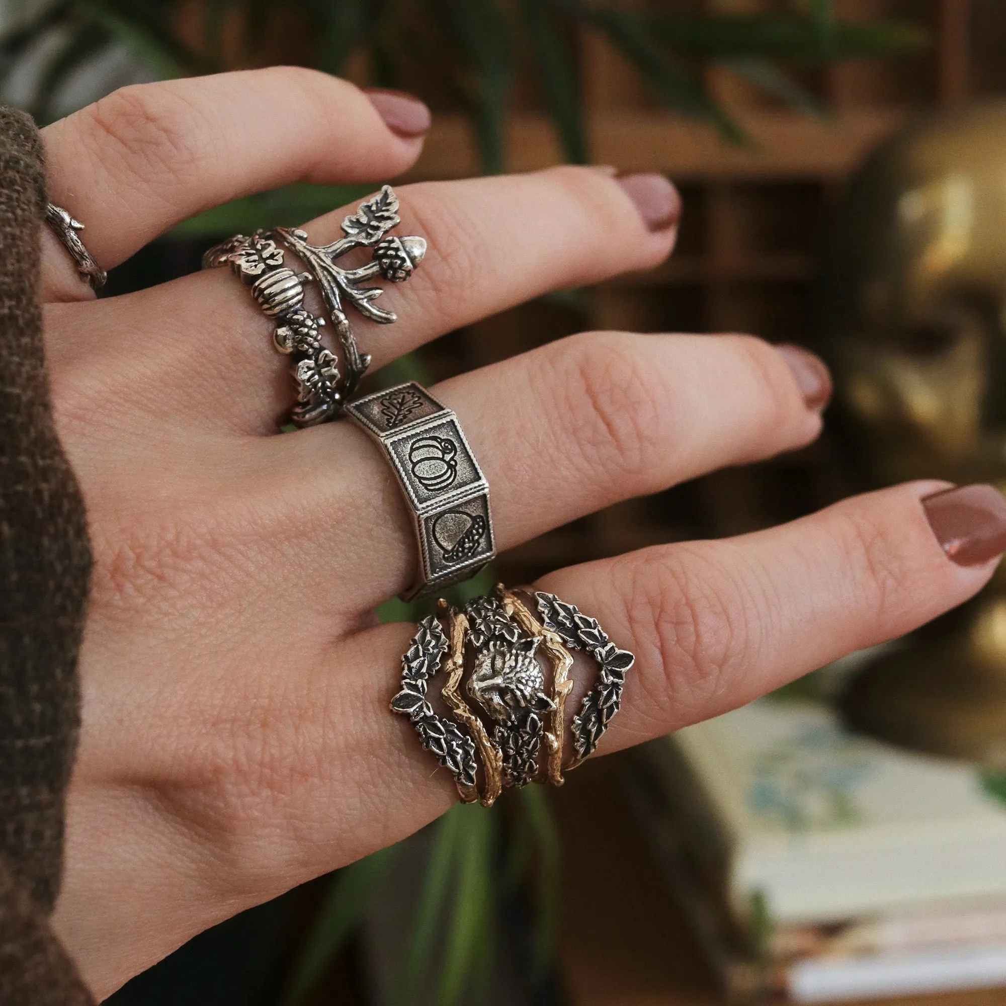 © The Aesthetics Emblem Ring