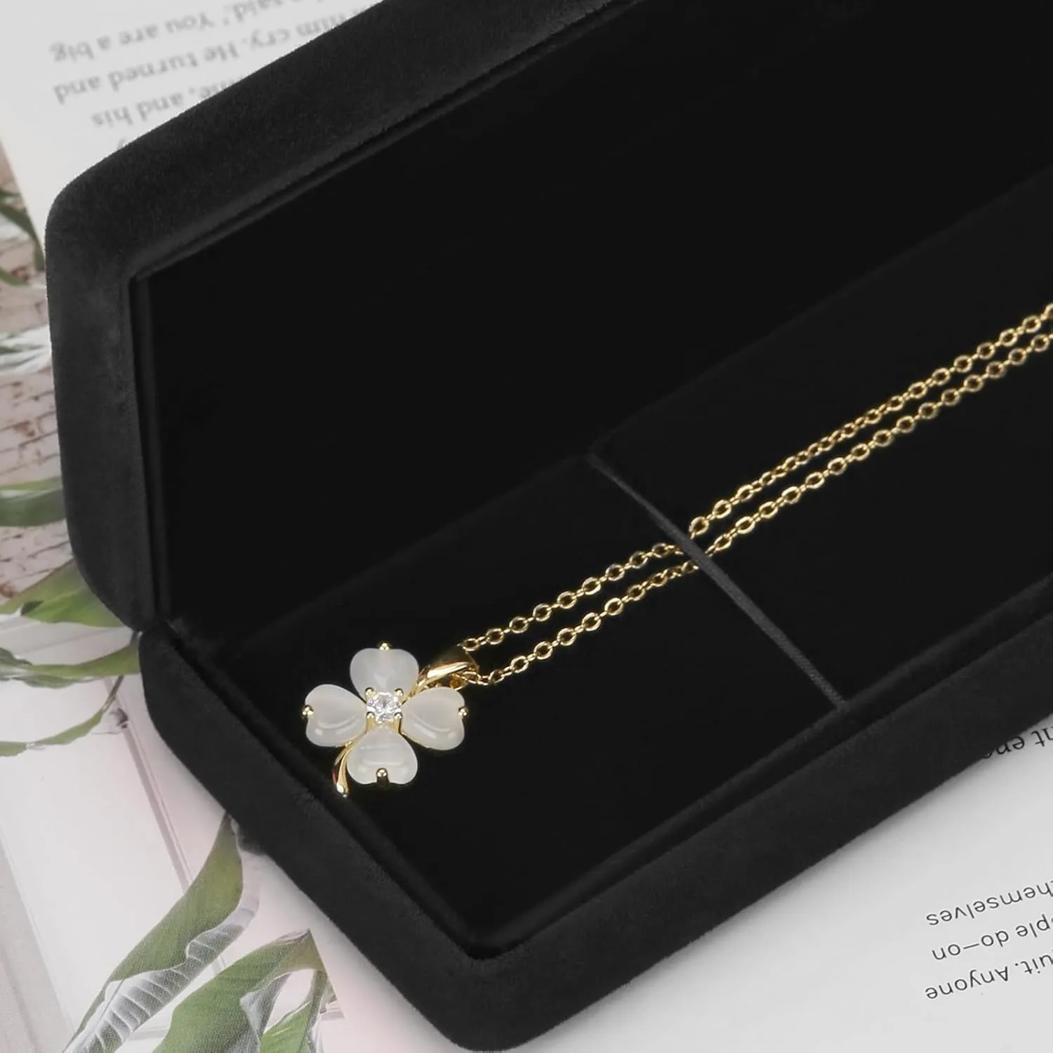 2 Pieces Metal Velvet Necklace Bracelet Gift Box, Soft Lining Bracelet Pendant Long Chain Organizer Holder Display Case for Wedding Engagement Birthday Anniversary (Black)