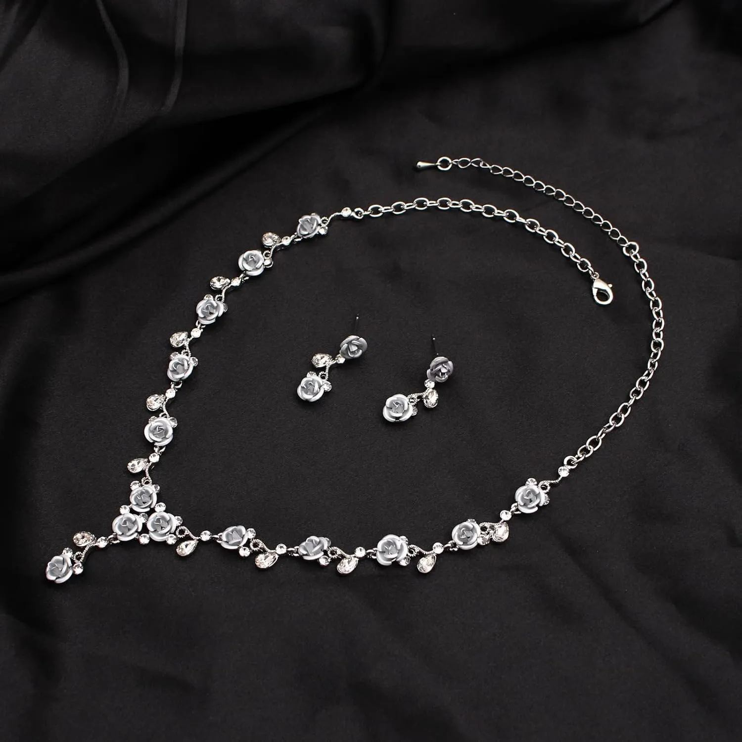 3PCS Elegant Leaf Cluster Flower Austrian Crystal Pendant Necklace Earring Bracelet Wedding Bridal Jewelry Set for Women