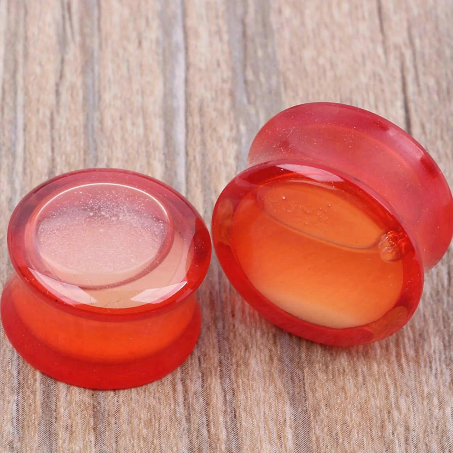 Aienid Screw Gauges 2G Red Ear Gauges Unique Luminous Tunnel Plug Large