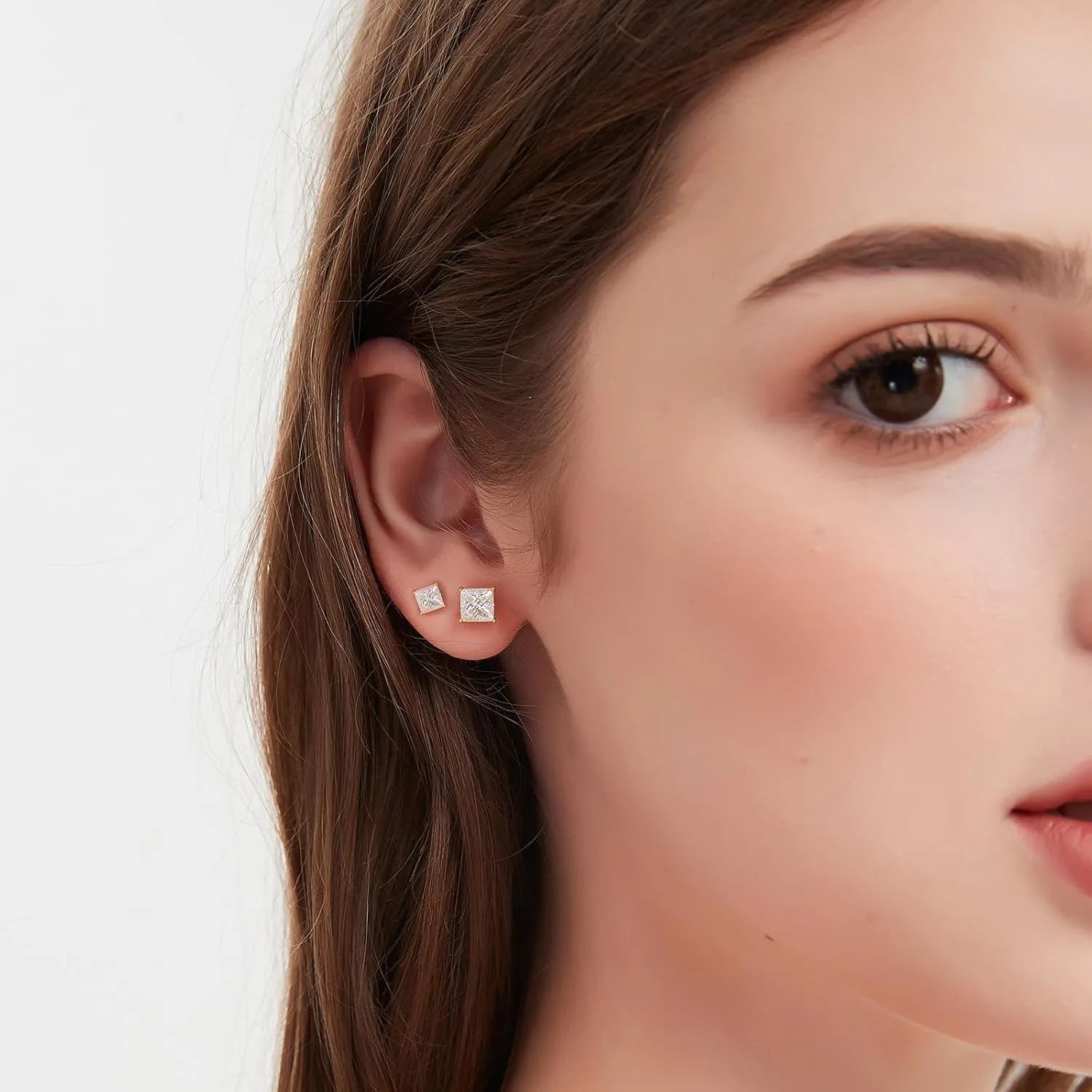 BREN Moissanite Earrings - 0.6ct-4ct D Color Lab Created Imitation Diamond Earrings Studs Handmade 925 Sterling Silver Earrings Solitaire Moissanite Stud Earrings for Women Christmas Gifts