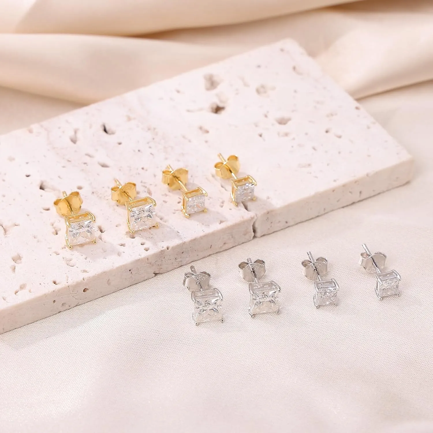 BREN Moissanite Earrings - 0.6ct-4ct D Color Lab Created Imitation Diamond Earrings Studs Handmade 925 Sterling Silver Earrings Solitaire Moissanite Stud Earrings for Women Christmas Gifts