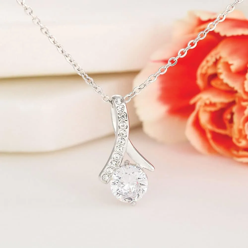 Bubble Hugs Personalized Wife Necklace Silver Plated - You're My Queen - Custom Name Anniversary Birthday Relationship Marriage