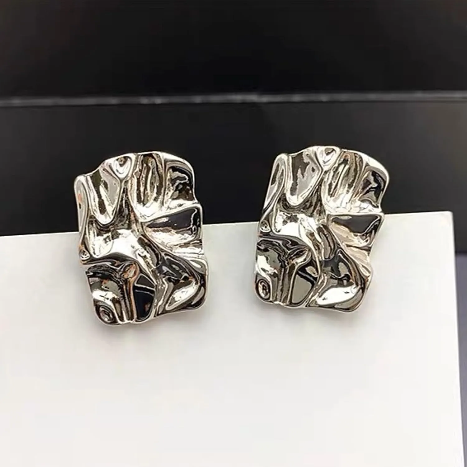 Chunky Big Square Geometric Stud Earrings for Women, Trendy Large Statement Vintage Textured Dome Metal Earring Dupes Fashion Jewelry Gift