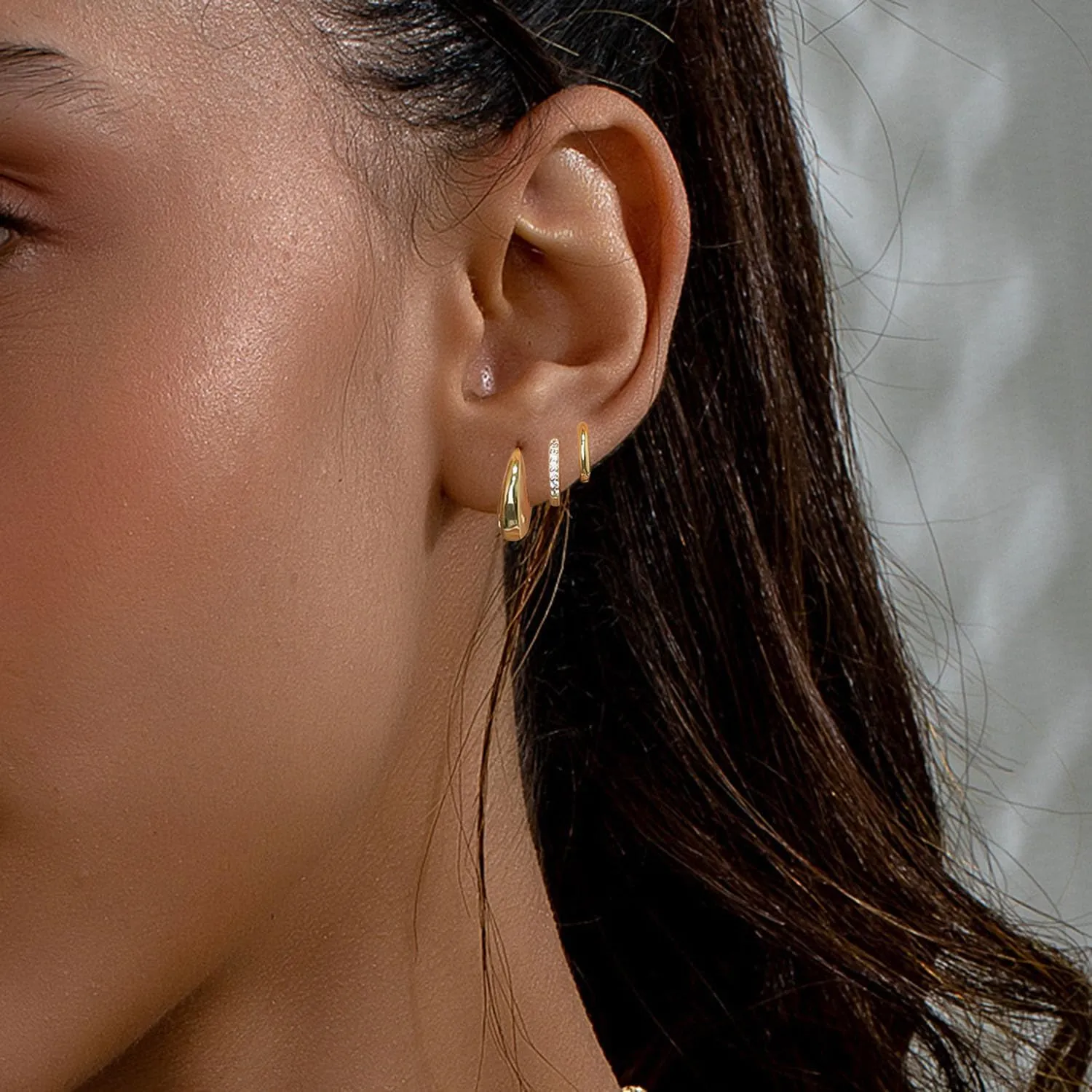 Chunky Gold Hoop Earrings Sets for Women Gold Hypoallergenic Oval Huggie Earrings Lightweight Thick Rectangle Hoop Earrings Trendy Jewelry for Women