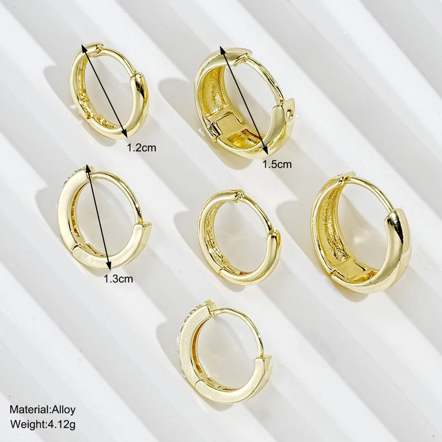 Chunky Gold Hoop Earrings Sets for Women Gold Hypoallergenic Oval Huggie Earrings Lightweight Thick Rectangle Hoop Earrings Trendy Jewelry for Women