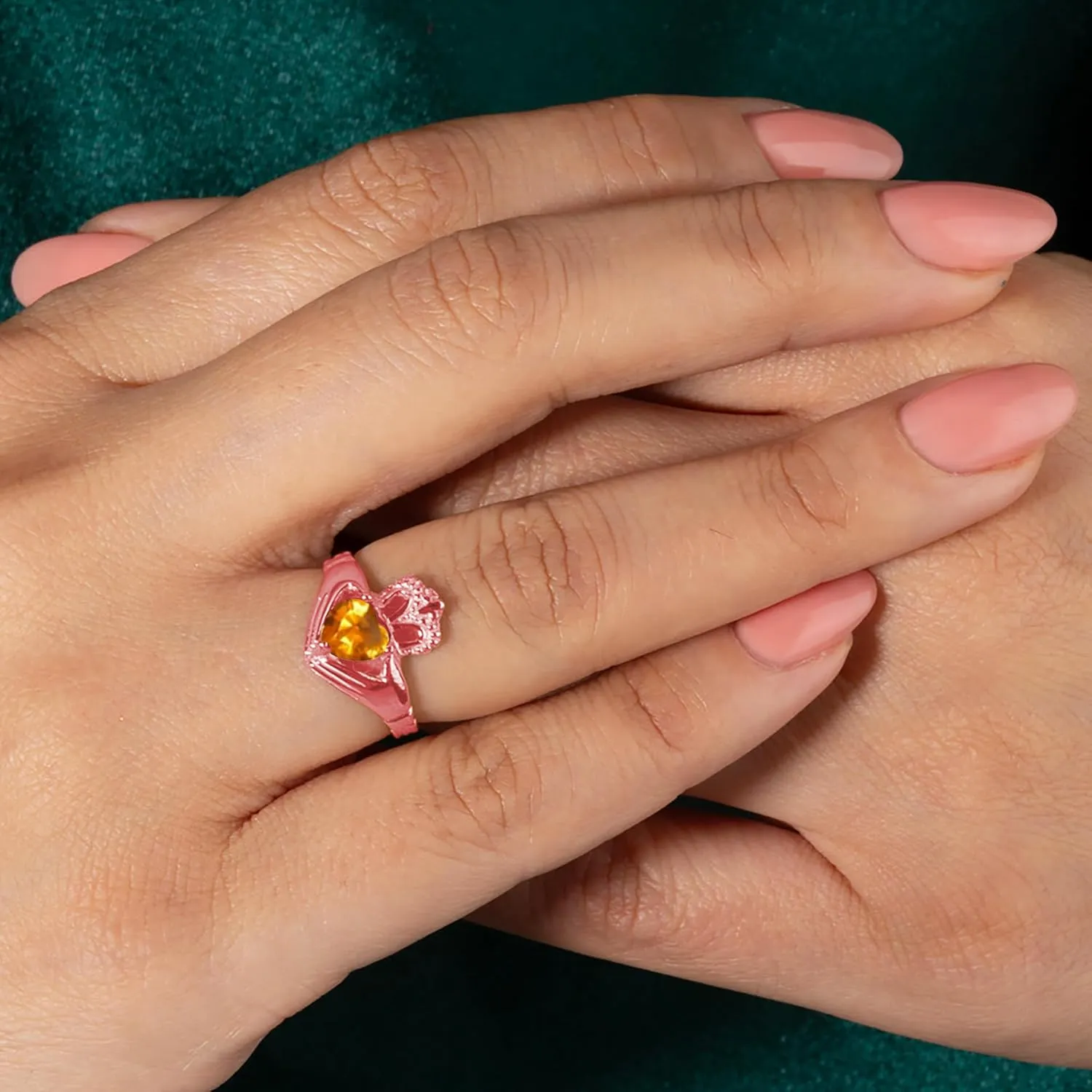 Claddagh Gold 10K Rose Gold Women's Elegant Claddagh Cubic Zirconia Heart Shape Ring with Multiple RingSize