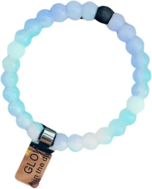 Color-Changing Glow Bracelet  Mystical Jewelry That Transforms in the Dark, Adjustable and Stylish for Women, Perfect for Gifting or Unique Everyday Wear