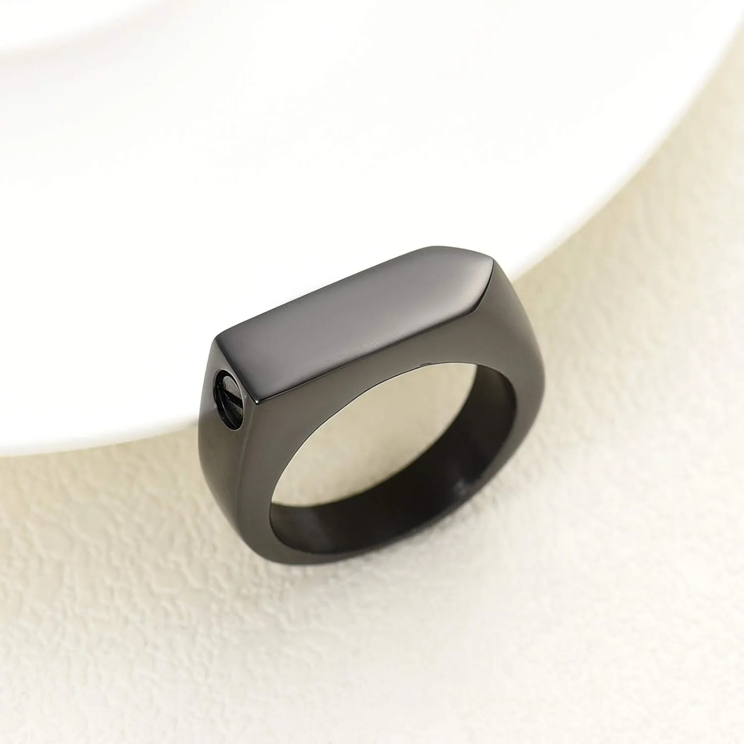 constantlife Cremation Rings for Ashes for Men Stainless Steel Geometric Design Personalized Finger Ring Memorial Urns Jewelry