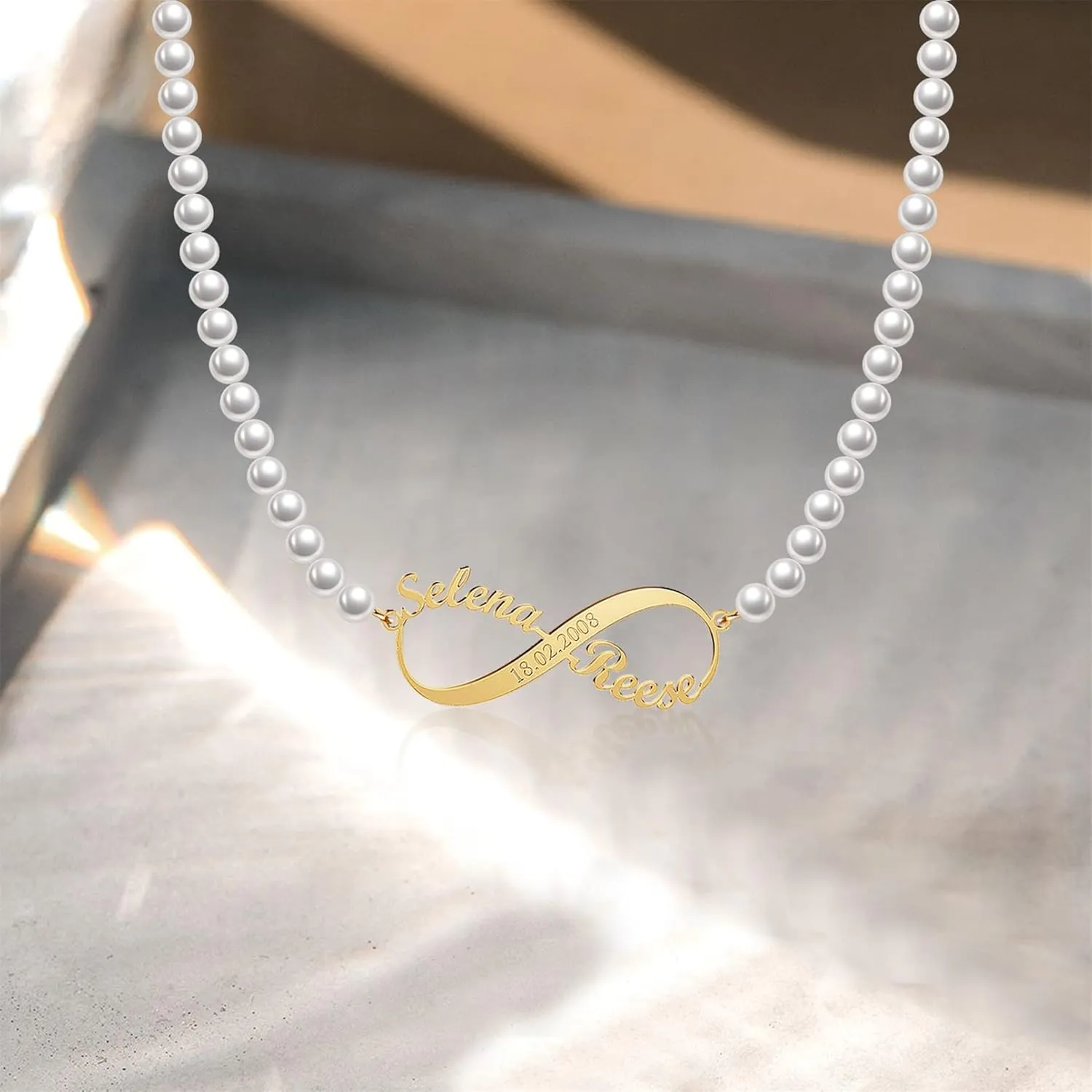 Custom Pearl Name Necklace for Women Name Plate Pearl Choker Necklace 5mm Pearls Necklace for Men Personalized Pearl Jewelry Gifts for Christmas Birthday Mothers Day