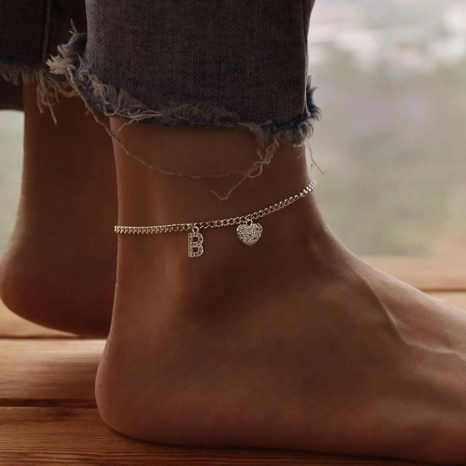 Dainty Silver Initial Heart Anklets for Women Personalized Sparkle Ankle Bracelets Simple Letter Anklet Everyday Jewelry Gift for Her