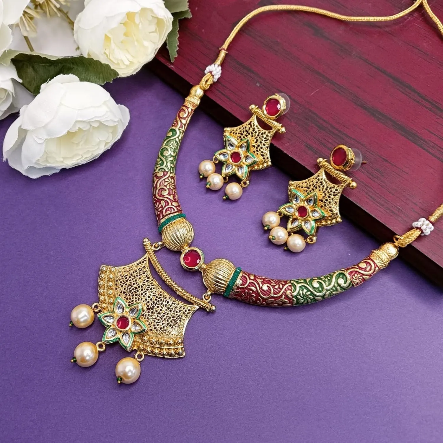 Efulgenz Indian Jewelry Sets for Women Gold Tone Traditional Bollywood Jewelry Kundan Faux Pearl Wedding Choker Necklace Earrings Jewelry Set