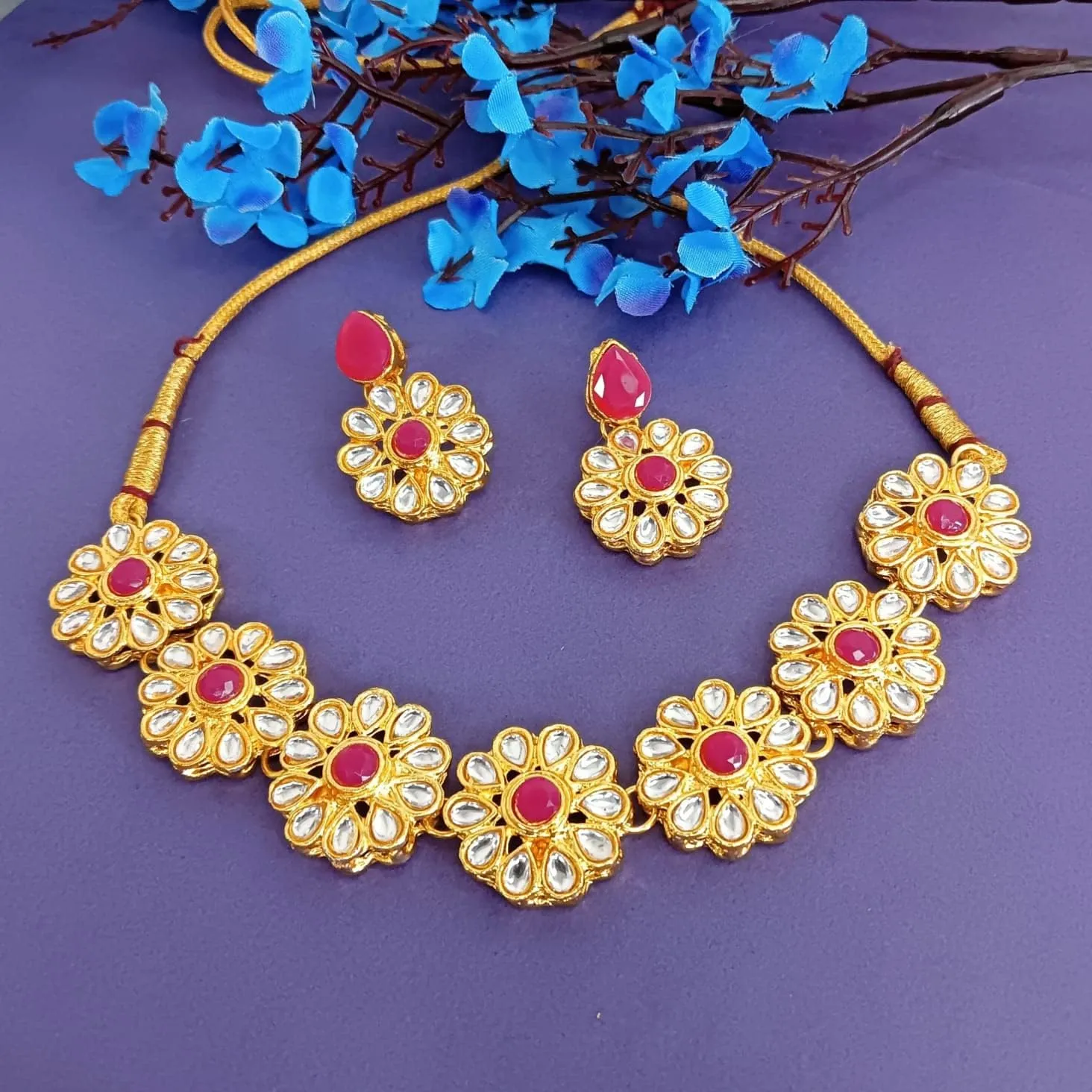 Efulgenz Kundan Choker Necklace Indian Jewelry Sets for Women Bollywood Jewelry Choker Kundan Floral Crystal Necklace Earrings Wedding Bridal Jewelry Set