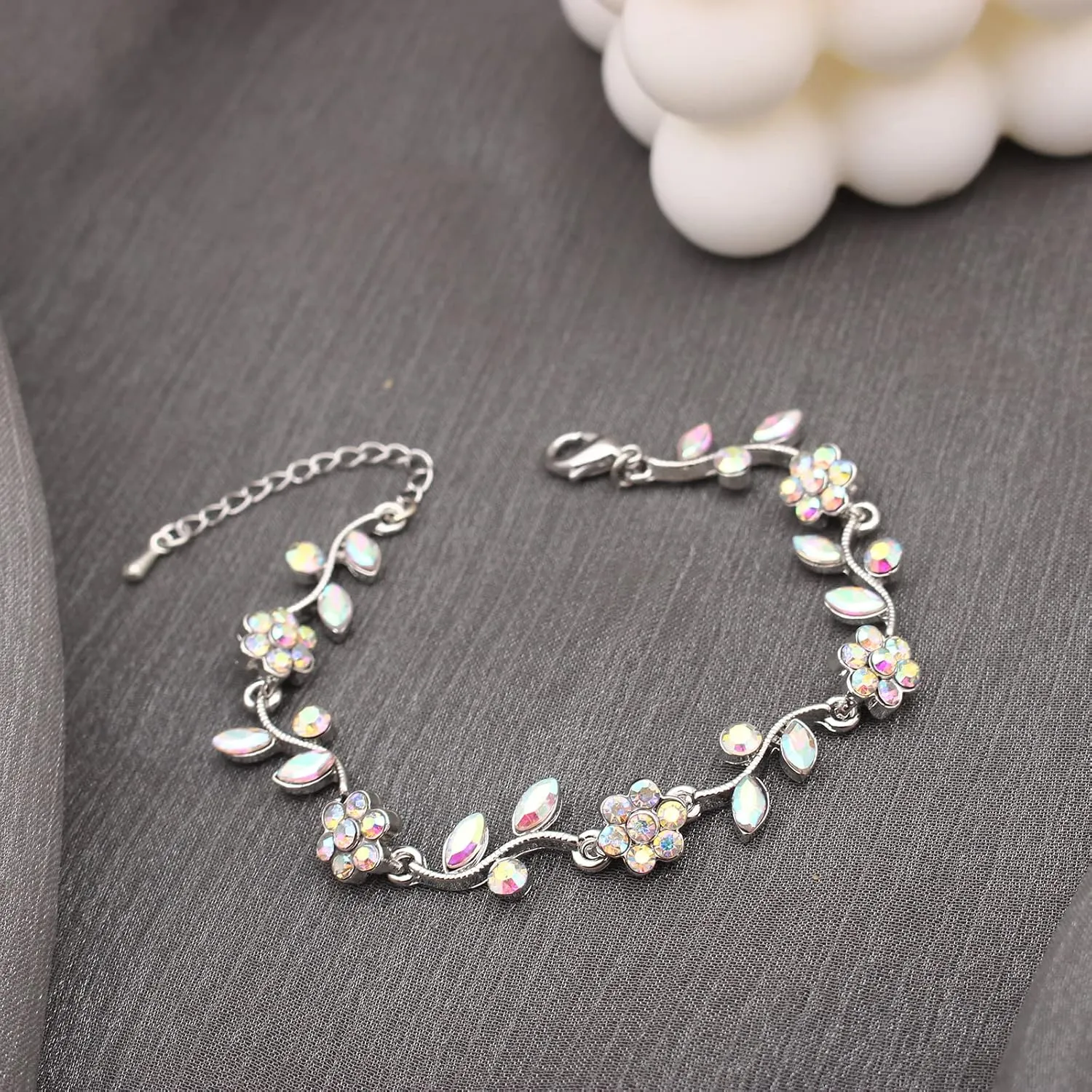 Elegant Bridal Wedding Austrian Crystal Flower Choker Necklace Dangle Earrings Bracelet Jewelry Set for Women Prom Party