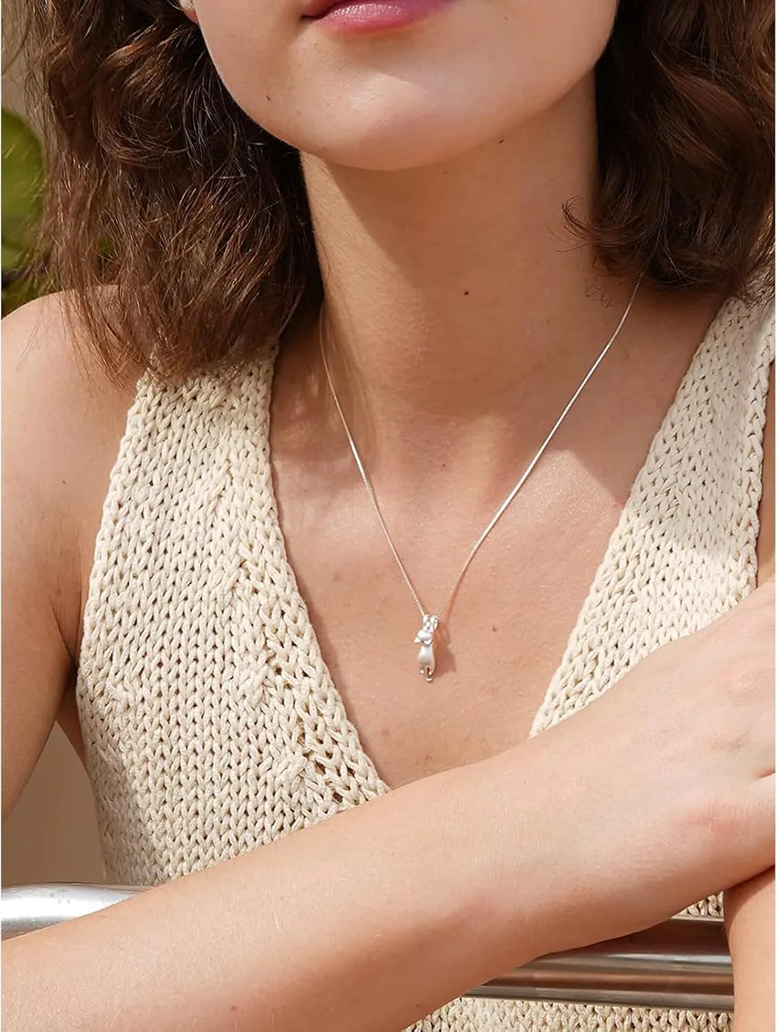 Elegant Cat Necklace for Women,Perfect Cat Lover Gifts Pendant Jewelry for Pet Lovers Friend Birthday Gift