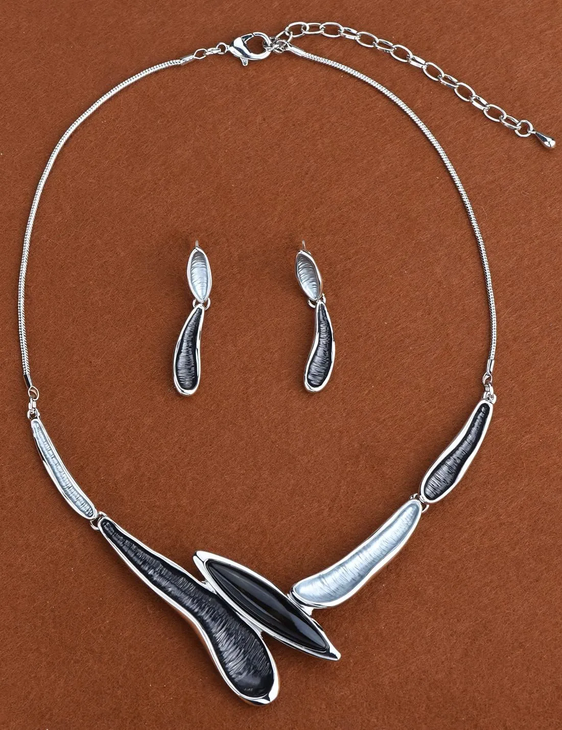 Elegant Irregular Lines Crystal Teardrop Bib Statement Necklace and Earrings Jewelry Set for Women Bridal Wedding Jewelry