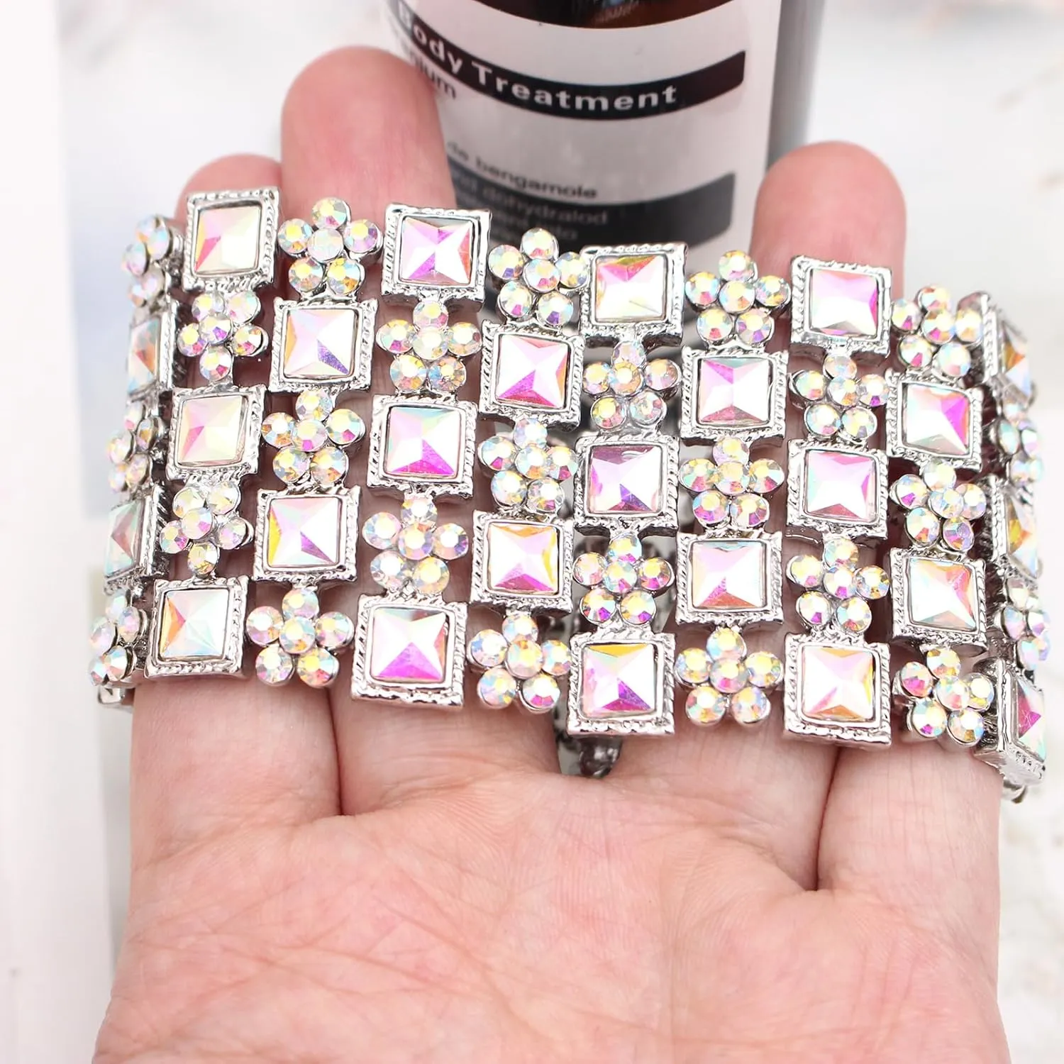 Elegant Wedding Bridal Art Deco Flower Crystal Elastic Wide Marquise Cluster Stretch Bangle Bracelet for Women