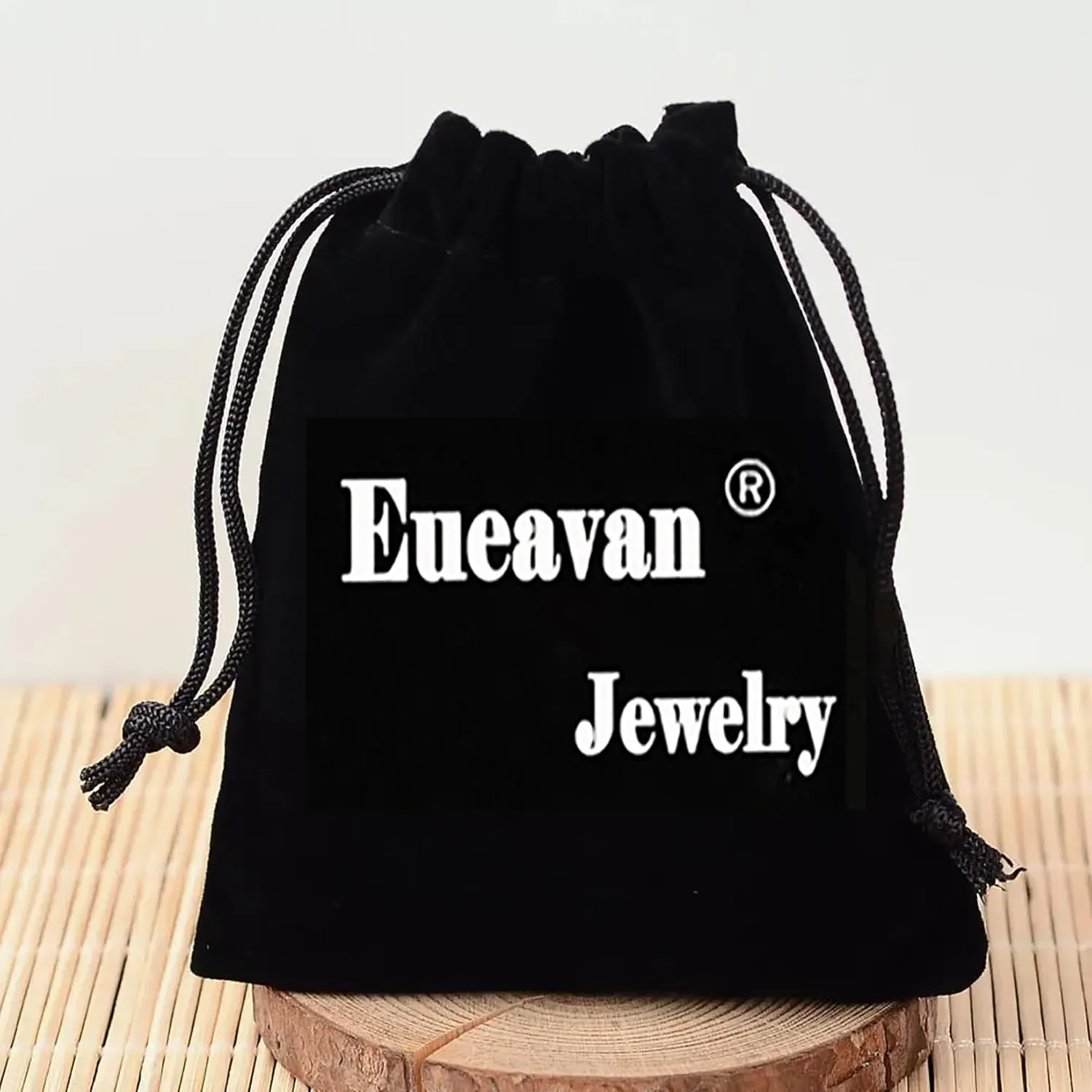 EUEAVAN Metatron Cube Necklace for Men Sacred Geometry Pendant Seals of Archangel Angel Saint Michael Statement Keychain Spiritual Protection Talisman Religiou Jewelry