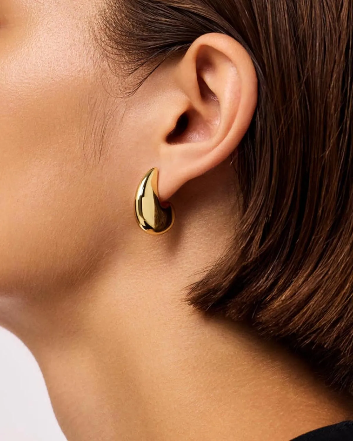 Gold Earrings for Women Trendy 14K Gold Plated Chunky Huggie Earrings Dainty Minimalist Simple Drop Earrings Hypoallergenic Studs Earrings Jewelry Gifts for Her