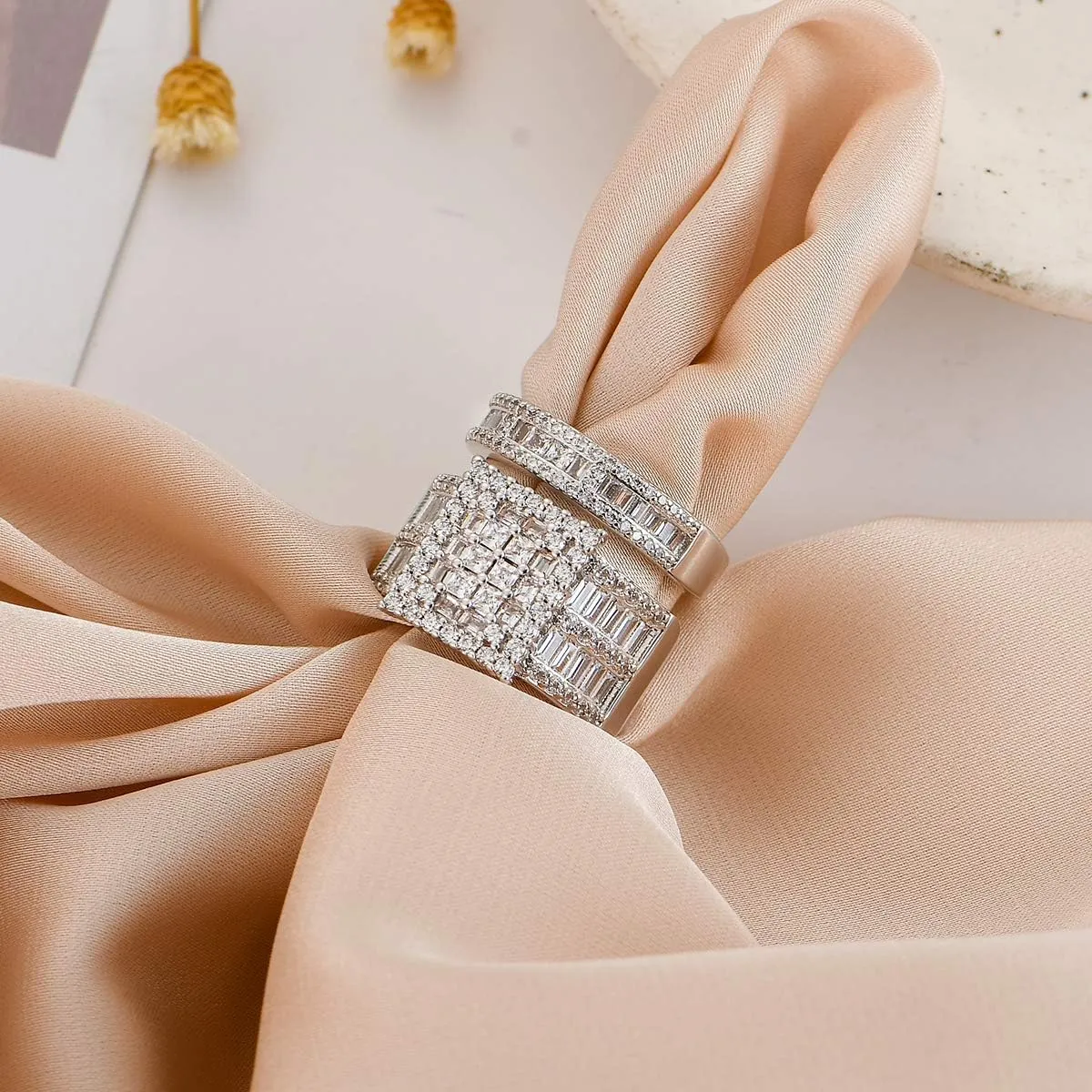 Hiyong Women Wedding Ring Set White Gold Cubic Zirconia Wedding Rings Fashion Sliver Engagement Rings for Women