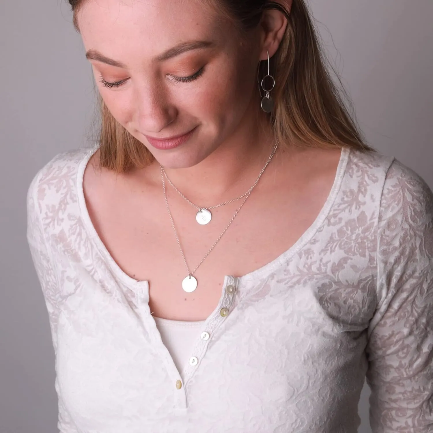 itianxi Dainty Bar Necklace for Women,Gold/Silver Cute Delicate Disc Necklcace,Trendy Elegant Dot Fashion Necklace