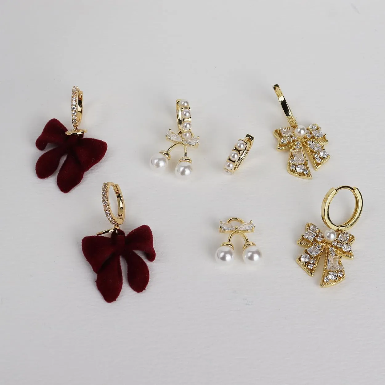 JeanBeau Gold Bow Dangle Hoop earrings for Women Trendy Pearl Rhinestone Ribbon Bowknot Earing Dangling Prom Wedding Fashion Jewelry Gift