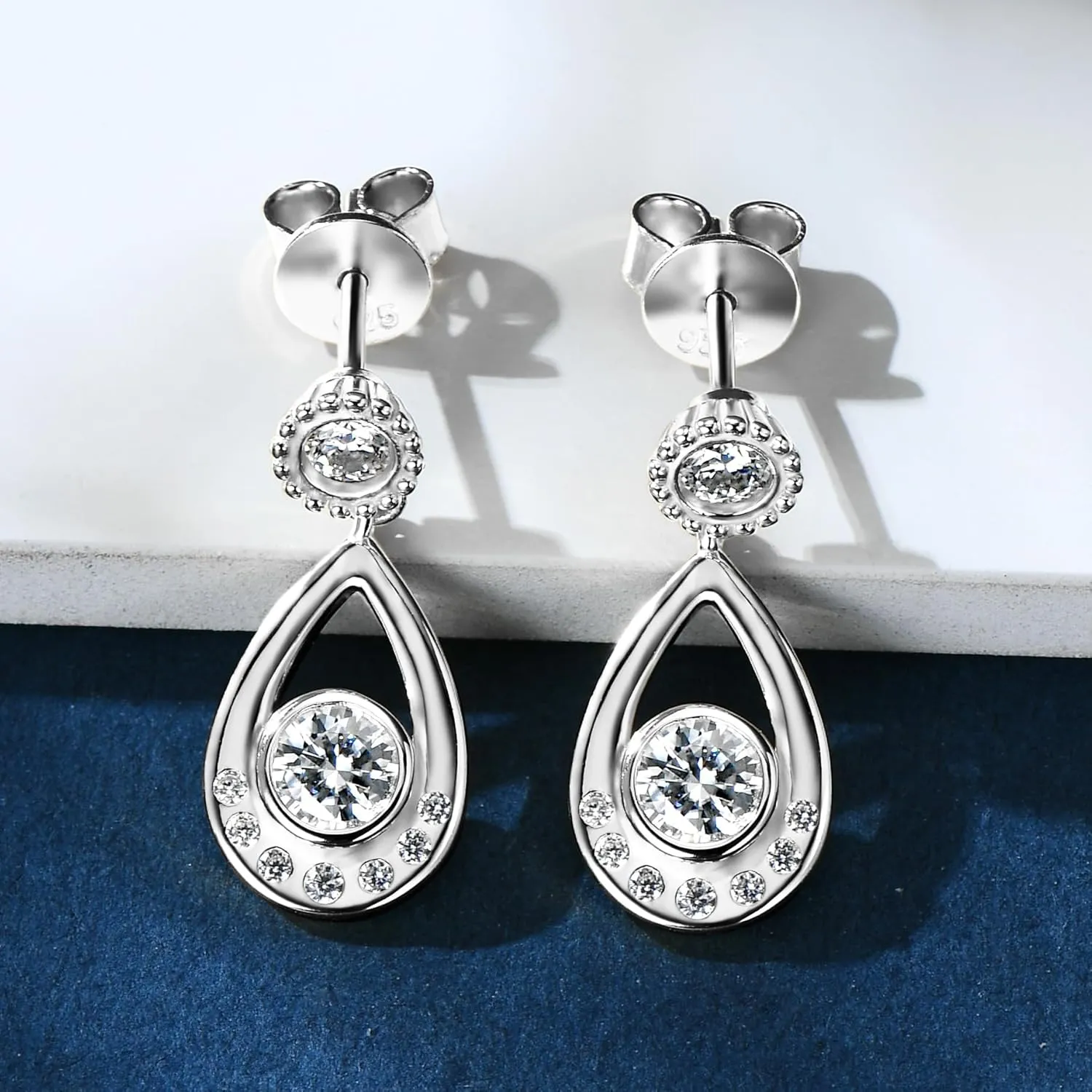 Moissanite Dangle Earrings 0.8-2CT D Color VVS1 Round Cut Lab Simulated Diamond 925 Sterling Silver Tear Drop Earring Gift for Women Wife Her with Certificate