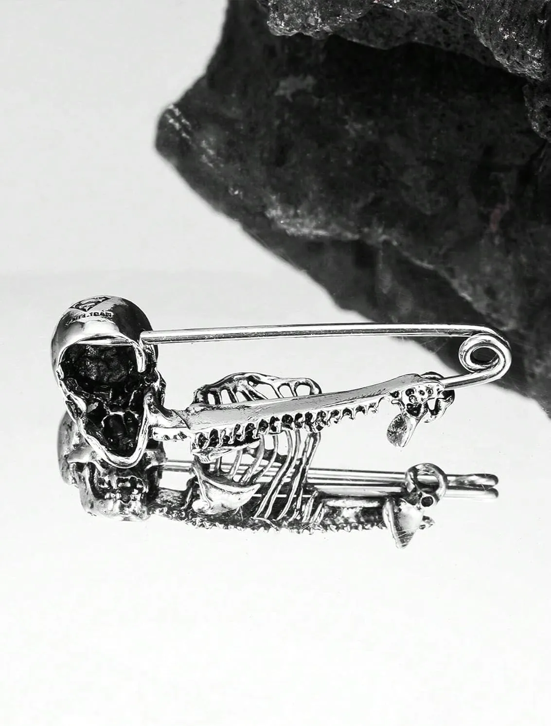 Mystical Skull Pin Brooch - Gothic Style Jewelry,Vintage Skull Lapel Brooch,Gothic Skull Enamel Pin Badge Brooch,Punk Vintage Skull Lapel Brooch