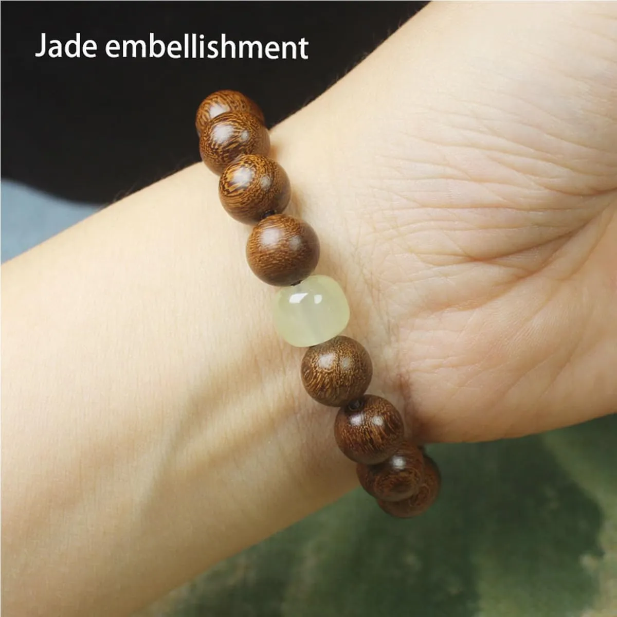 Natural wooden bead chain bracelet, round beads, elastic stretch, elegant natural pattern, with decoration and creativity