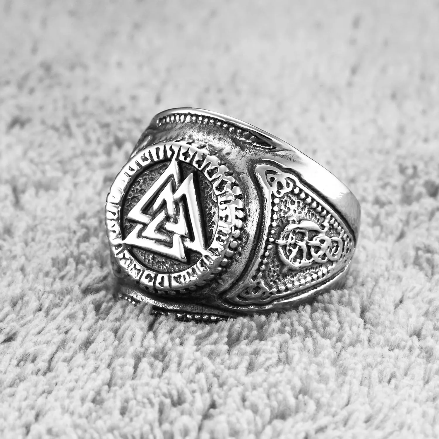 Odin Valknut Ring Viking Rune Letter Circle Stainless Steel Norse Pagan Ring for Men Women Jewelry