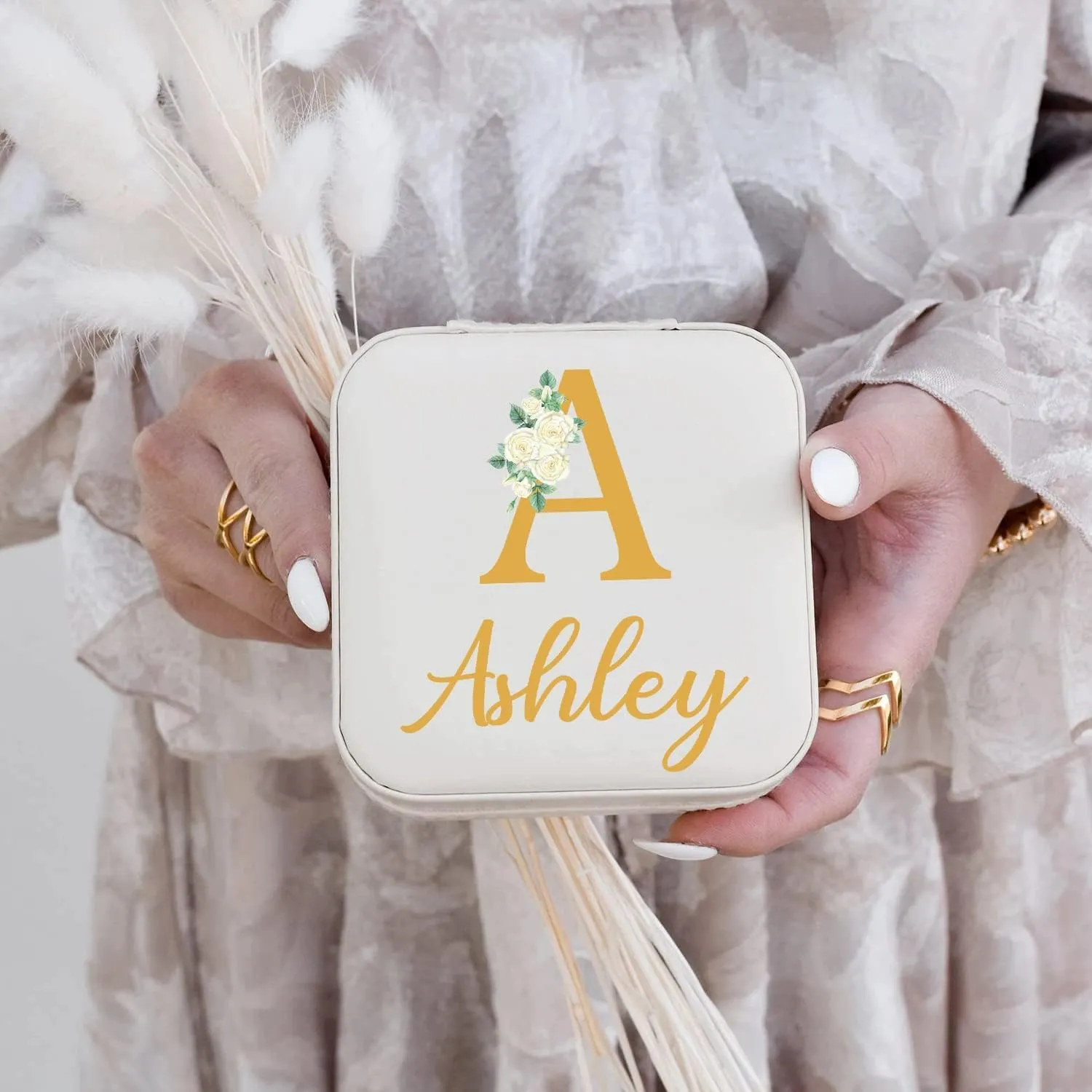Personalized Jewelry Box for Women, Custom Travel Jewelry Case with Name and Birth Flower, Leather Jewelry Box for Rings, Earrings, Necklaces, Personalized Gifts for Women