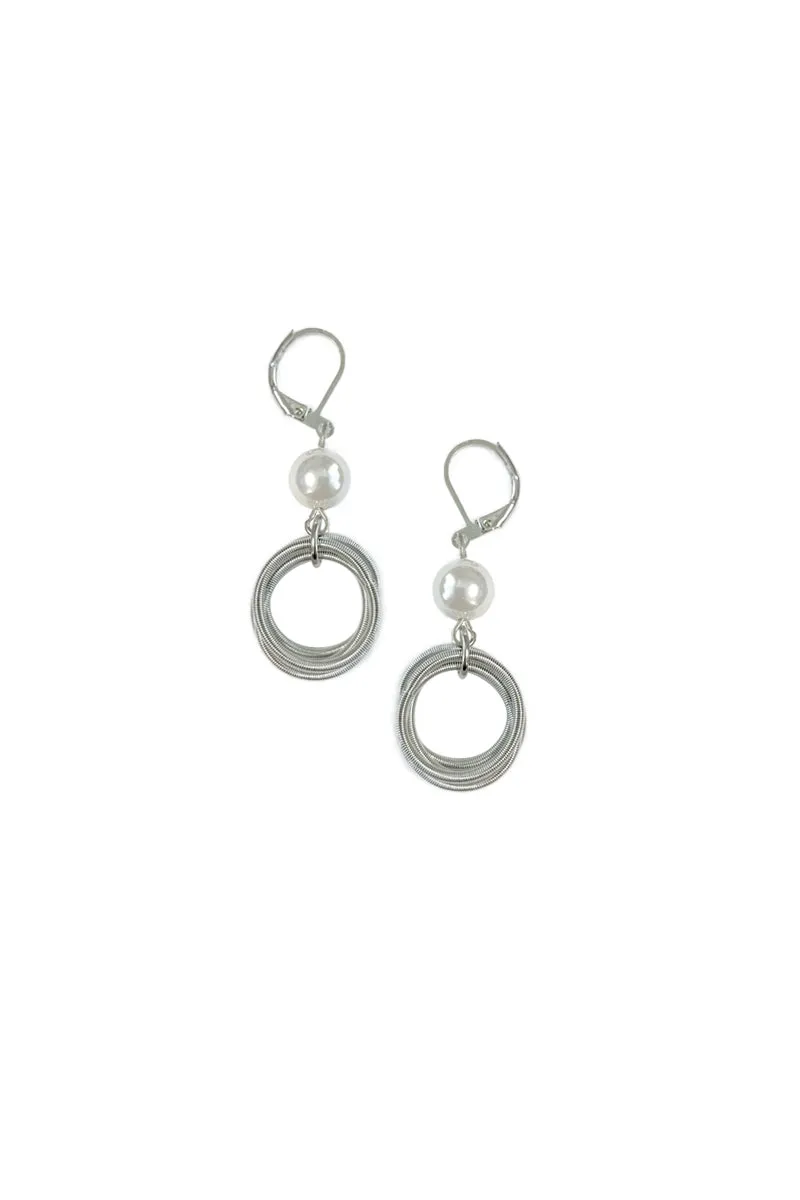 Ring & Pearl Earrings