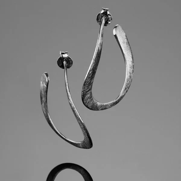 'Scoria' Brushed Black Silver Earrings