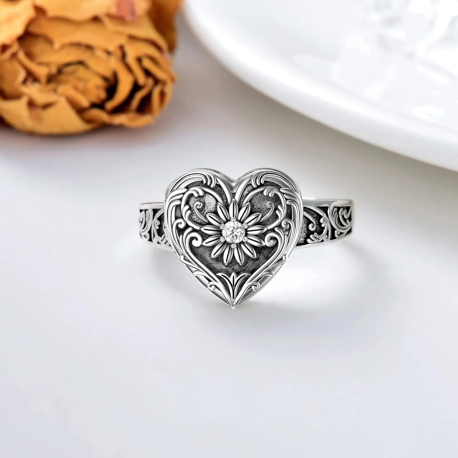 SOULMEET Sterling Silver Heart Sunflower Locket Ring That Holds Pictures Personalized Memorial Photo Locket Band Poison Locket Rings (Sizes 5,6,7,8,9,10)