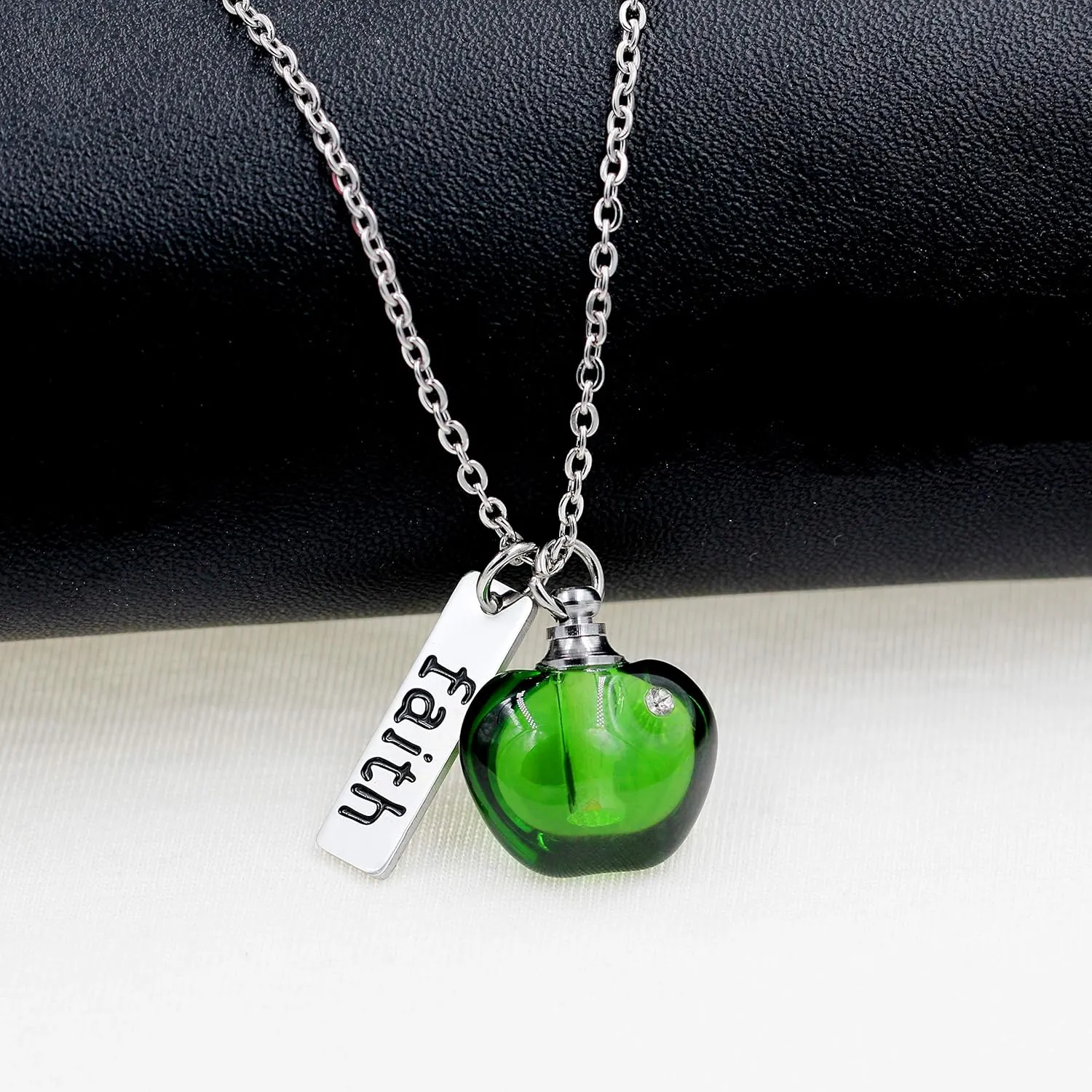 Stainless Steel Faith Pendant Necklace with Mustard Seed in Apple Shape Openable Bottle Case Charms Christian Necklaces Y786