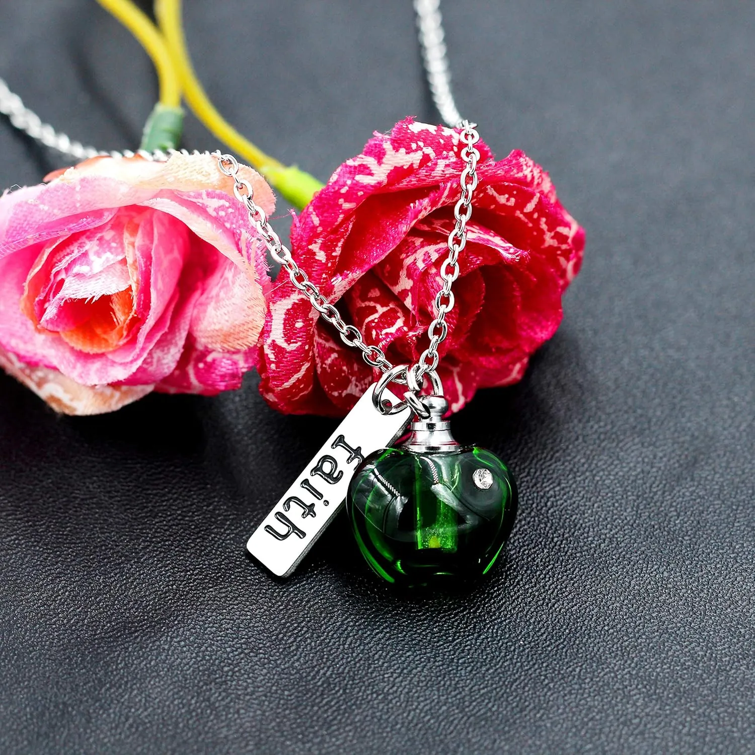 Stainless Steel Faith Pendant Necklace with Mustard Seed in Apple Shape Openable Bottle Case Charms Christian Necklaces Y786