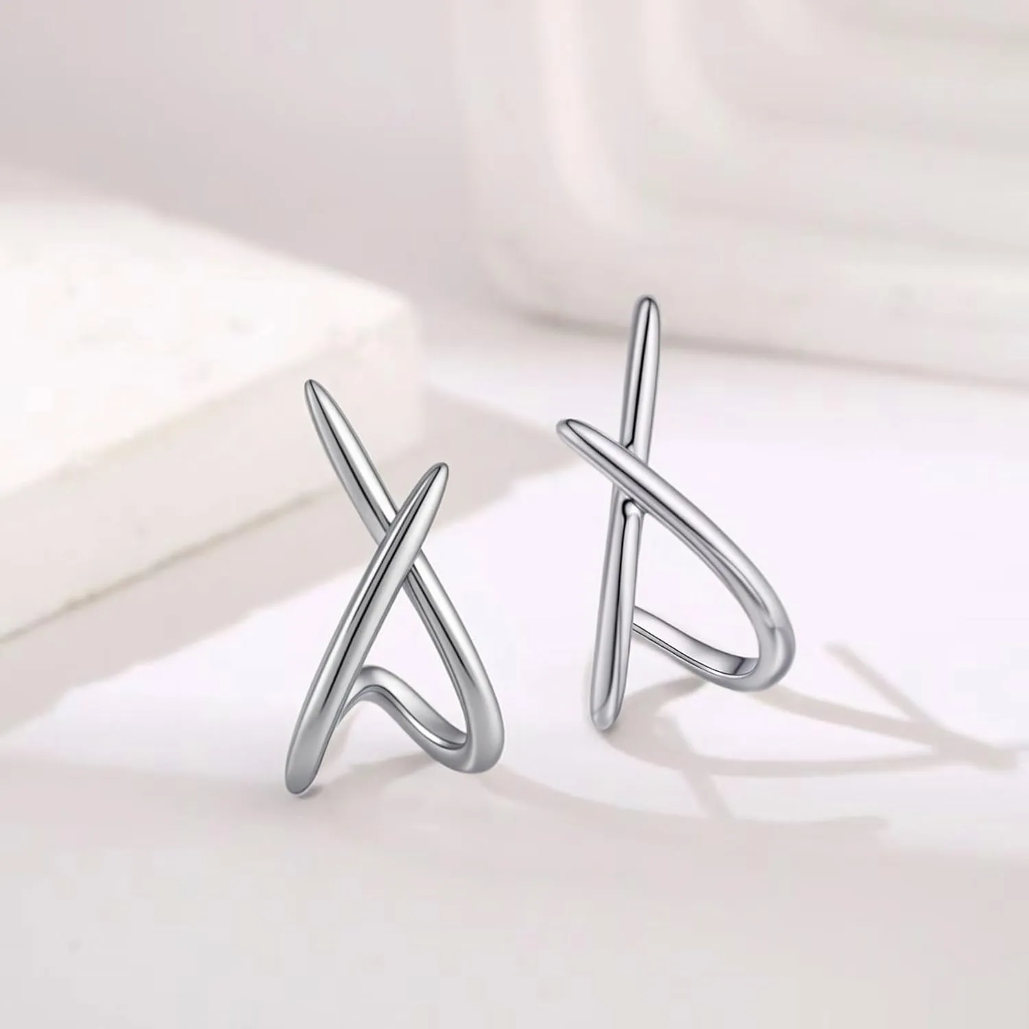 Starfish Shell Stud Earrings for Women Gold Silver Chunky Seashell Drop Dangle Earring Dainty Beach Summer Themed Jewelry
