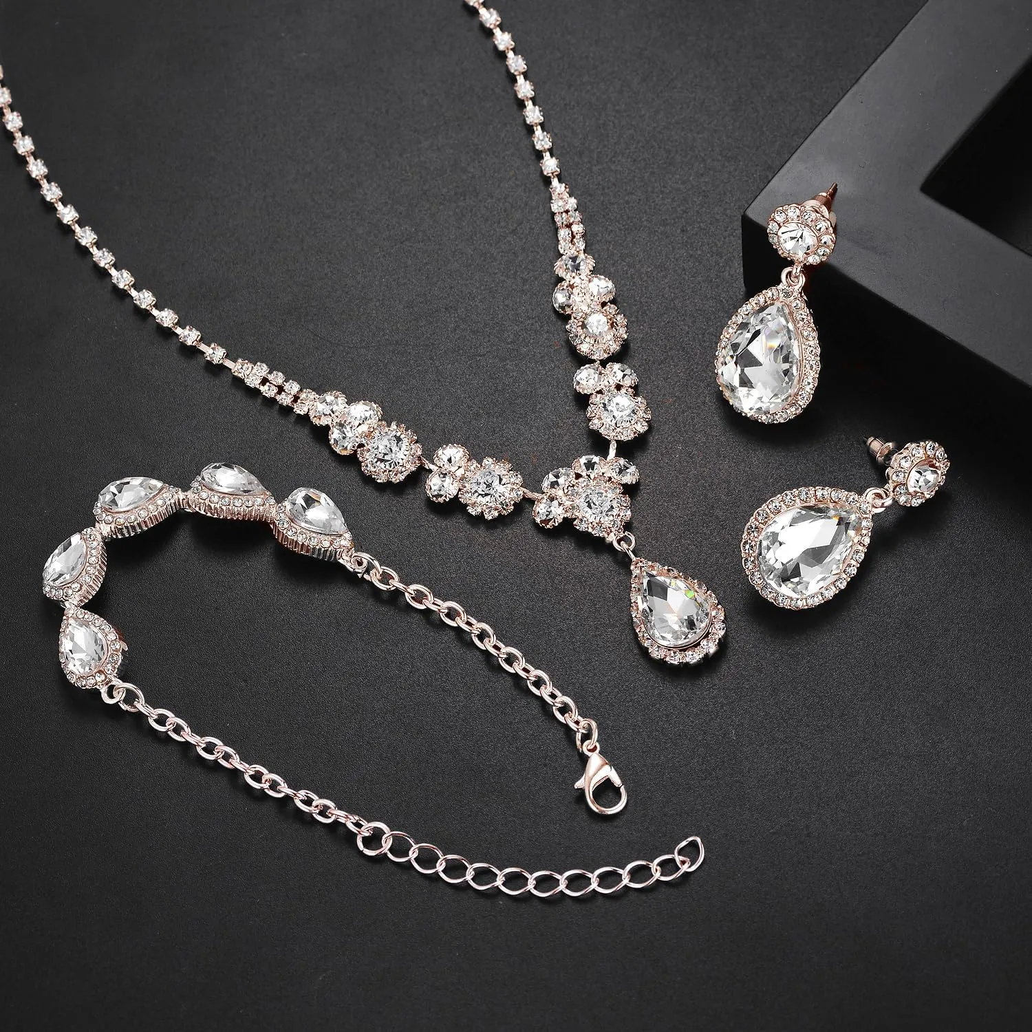 Wedding Jewelry Sets for Brides Rhinestone Jewelry Set for Women Silver Bridesmaid Jewelry Set Silver Prom Jewelry Crystal Rhinestone Necklace for Women Bride Necklace for Wedding Day